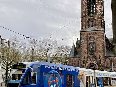 Ein Saarbahn-Zug in Saarbrücken, Foto: Ronald Maltha