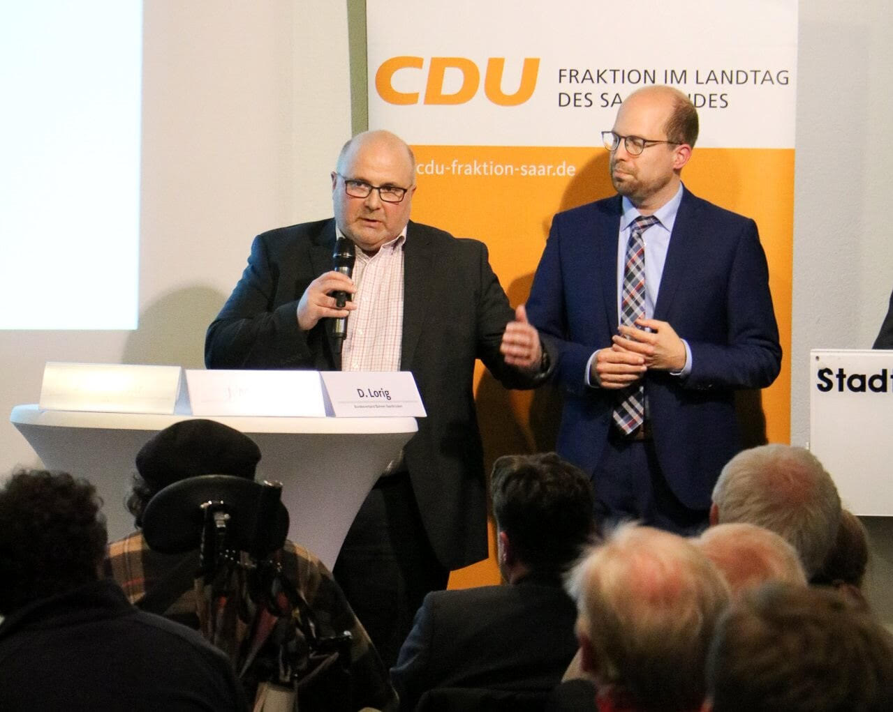 BahnLog-Chef Jörg-Michael Fries und Dr. Carsten Peter von der IHK